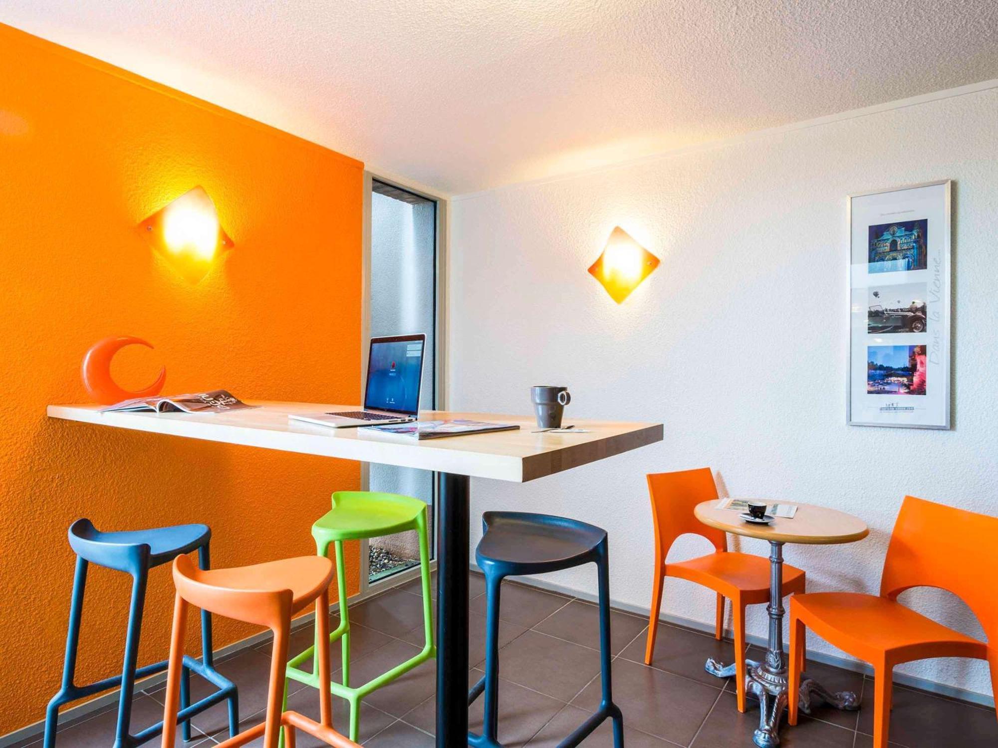 Ibis Budget Chatellerault Nord المظهر الخارجي الصورة