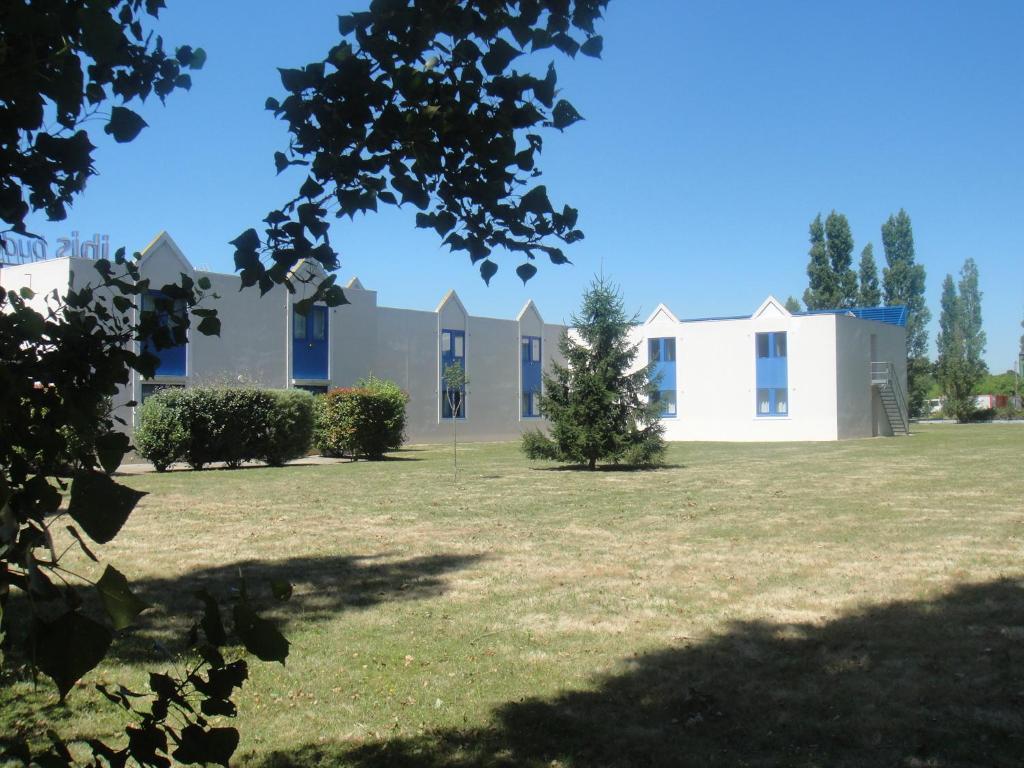 Ibis Budget Chatellerault Nord المظهر الخارجي الصورة