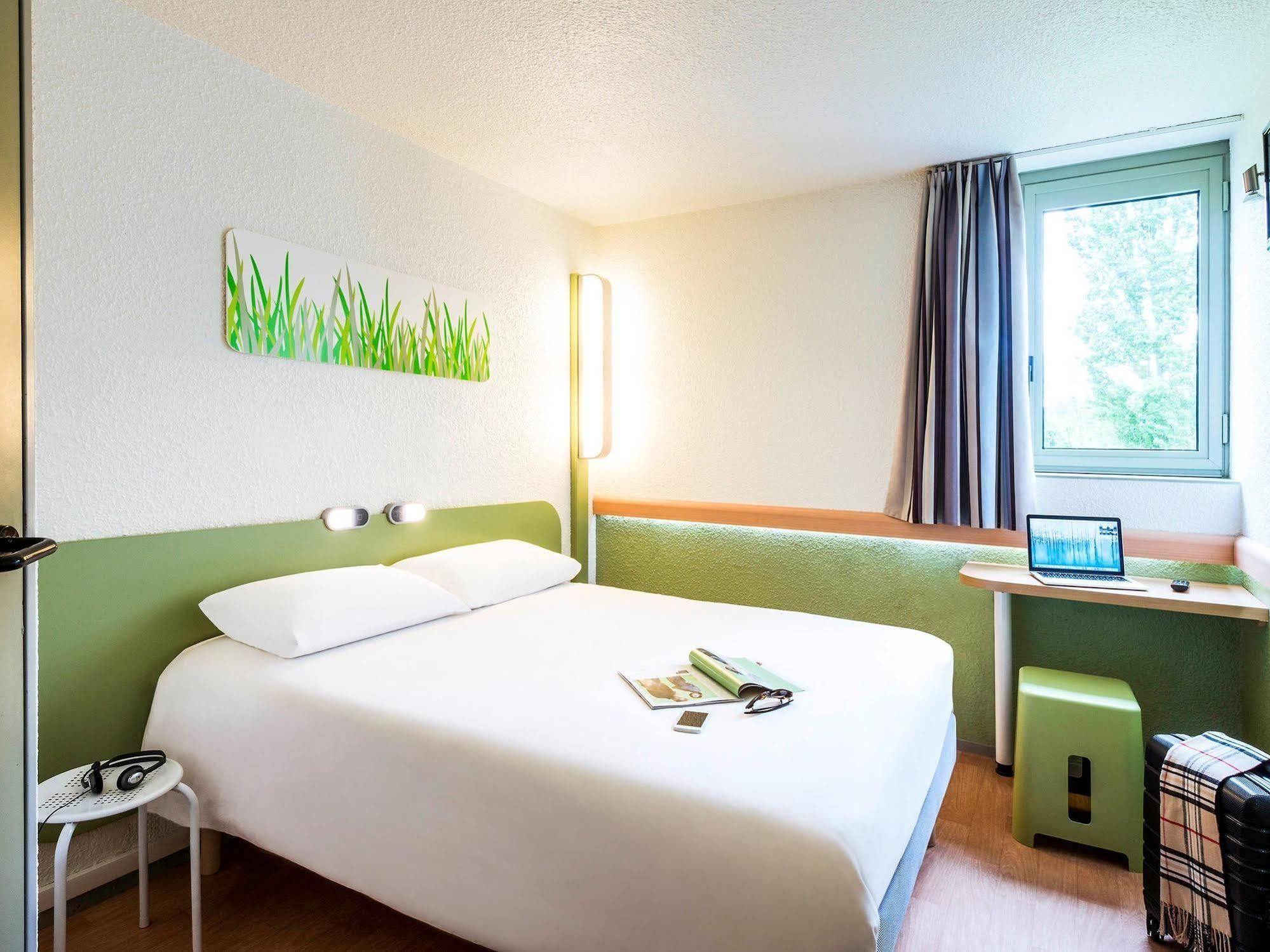 Ibis Budget Chatellerault Nord المظهر الخارجي الصورة